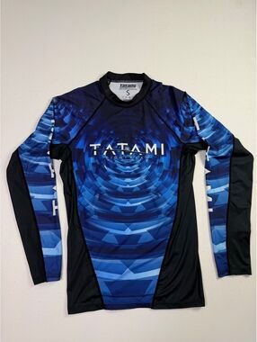 Tatami Fightwear Vortex Rash Guard Compression Long Sleeve Men’s Shirt Size SM
